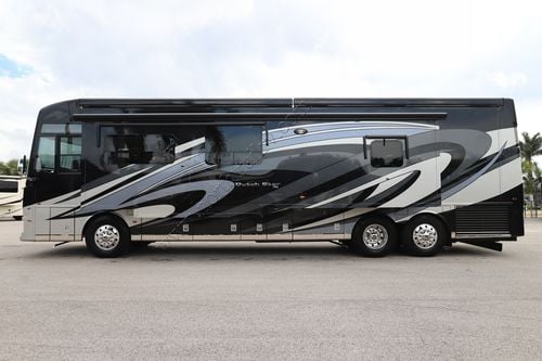 2019 Newmar Dutch Star 4018