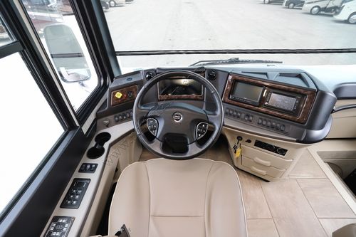 2019 Newmar Dutch Star 4018