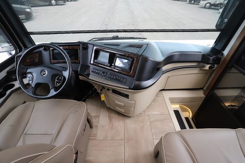 2019 Newmar Dutch Star 4018