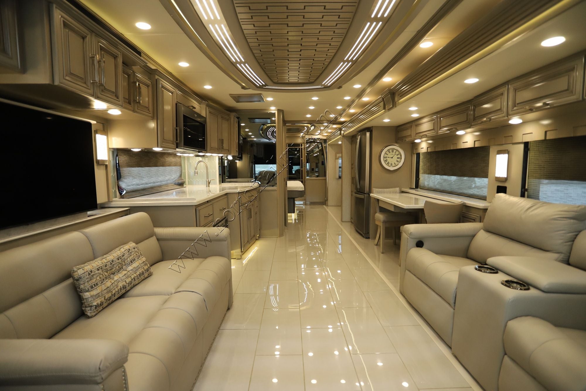 Used 2023 Newmar London Aire 4551 Class A  For Sale