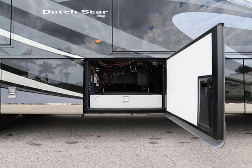 2019 Newmar Dutch Star 4018