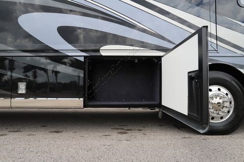 2019 Newmar Dutch Star 4018