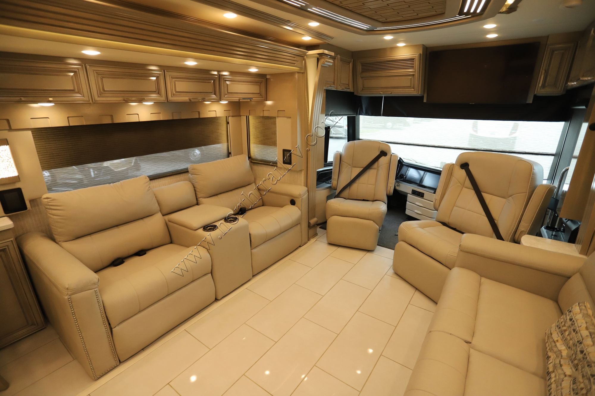 Used 2023 Newmar London Aire 4551 Class A  For Sale