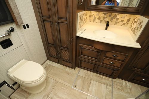 2019 Newmar Dutch Star 4018