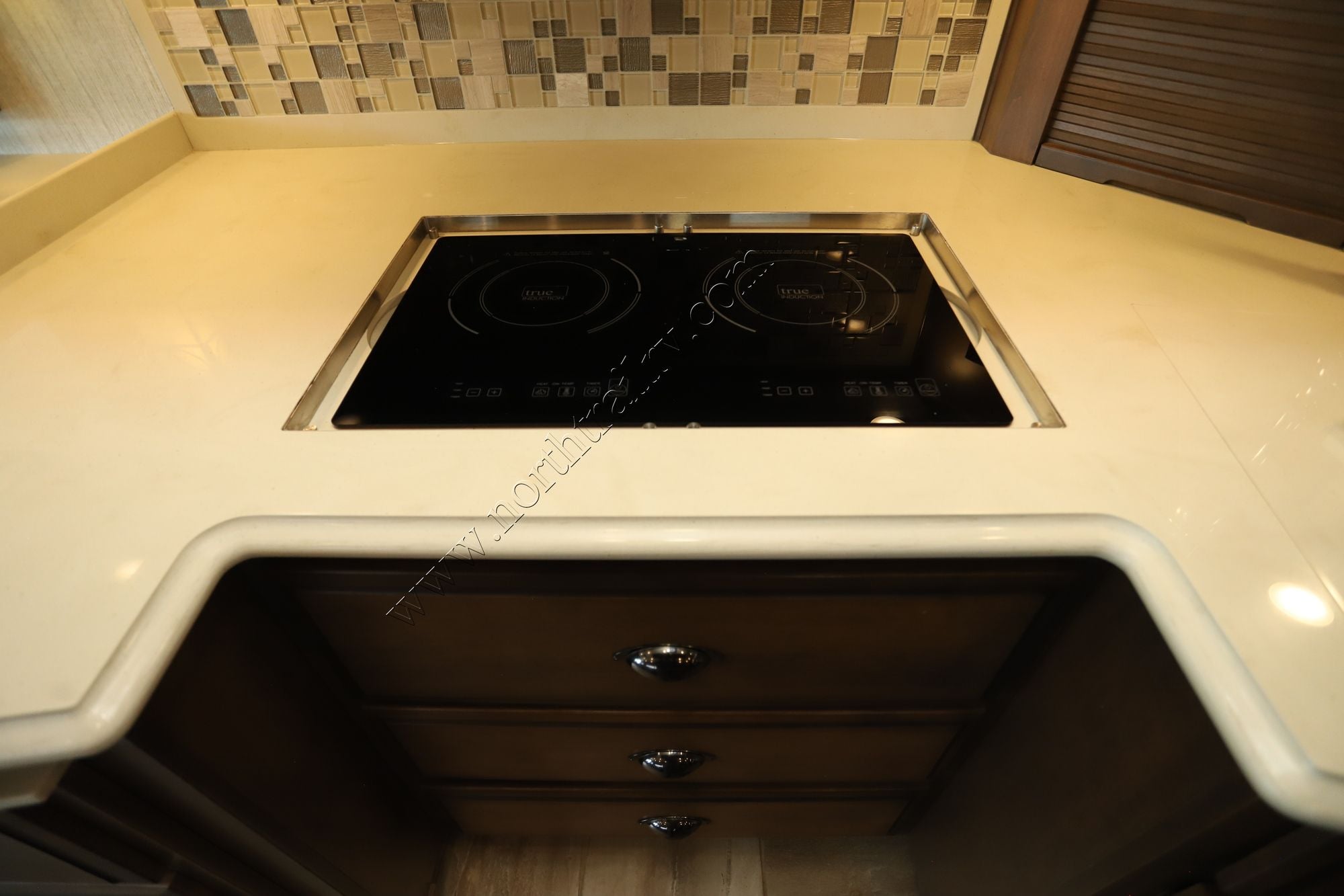 Used 2019 Newmar Dutch Star 4018 Class A  For Sale