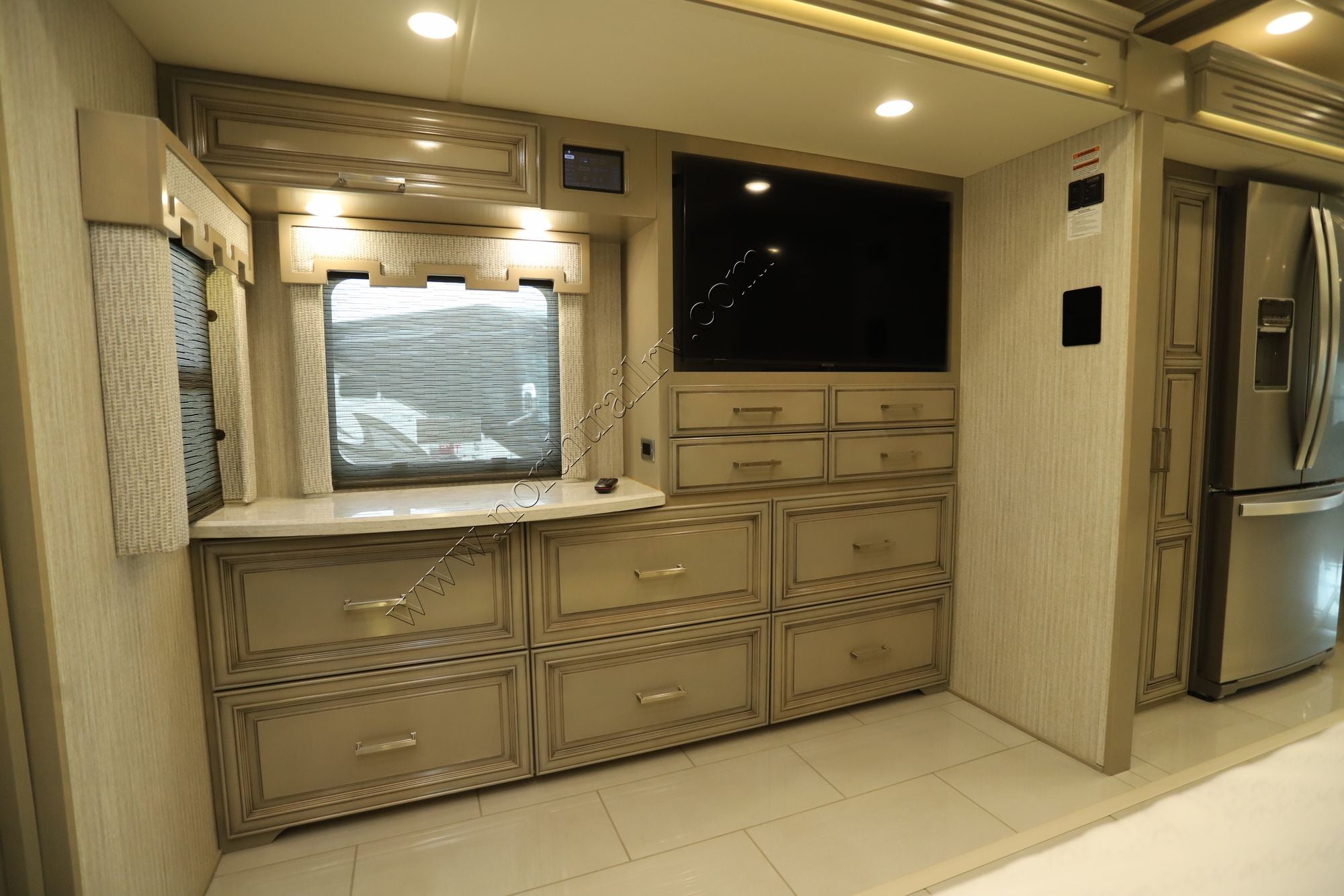 Used 2023 Newmar London Aire 4551 Class A  For Sale