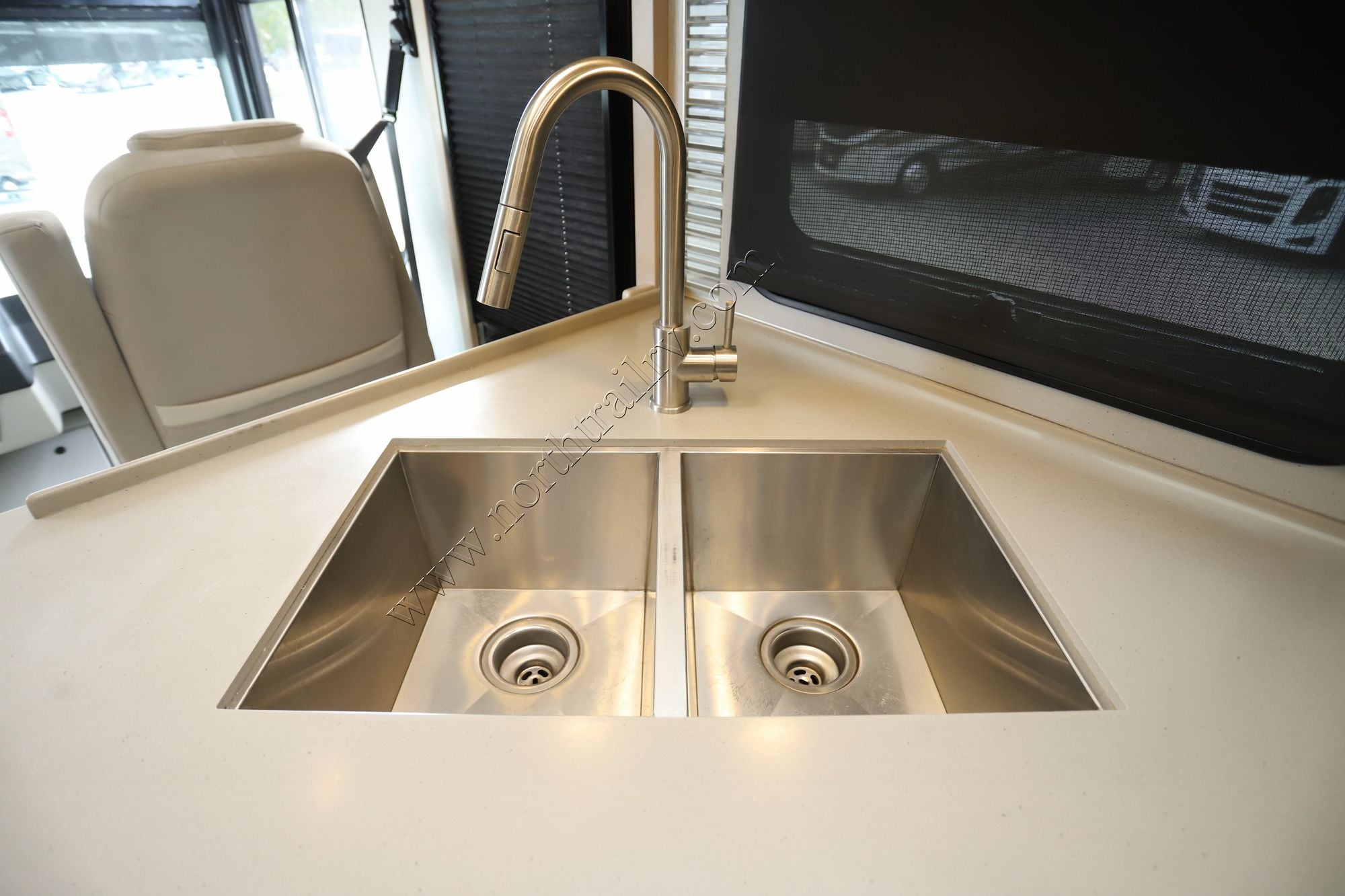 Used 2021 Newmar Canyon Star 3710 Class A  For Sale