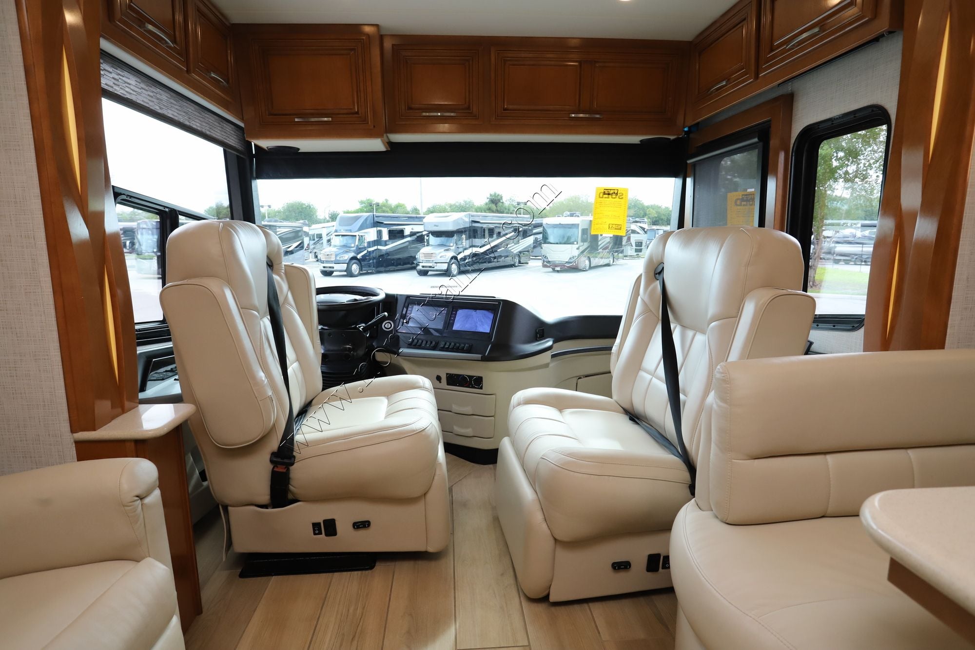 Used 2021 Newmar New Aire 3543 Class A  For Sale