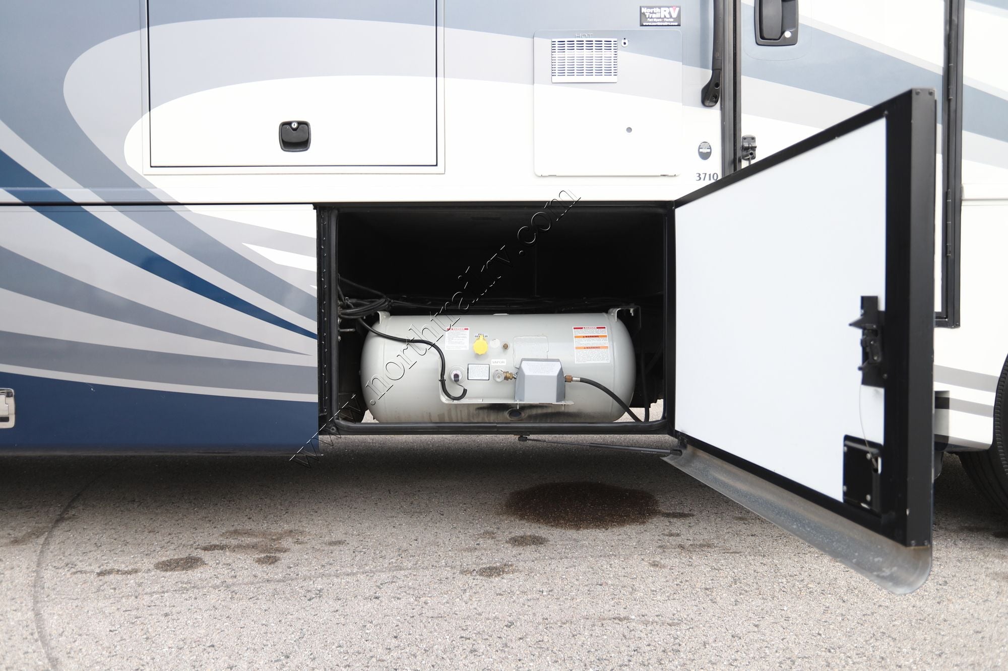 Used 2021 Newmar Canyon Star 3710 Class A  For Sale