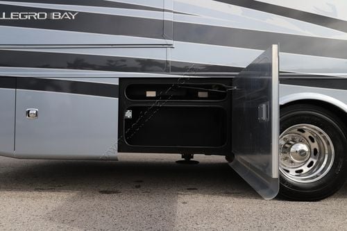 2023 Tiffin Motor Homes Allegro Bay 38AB