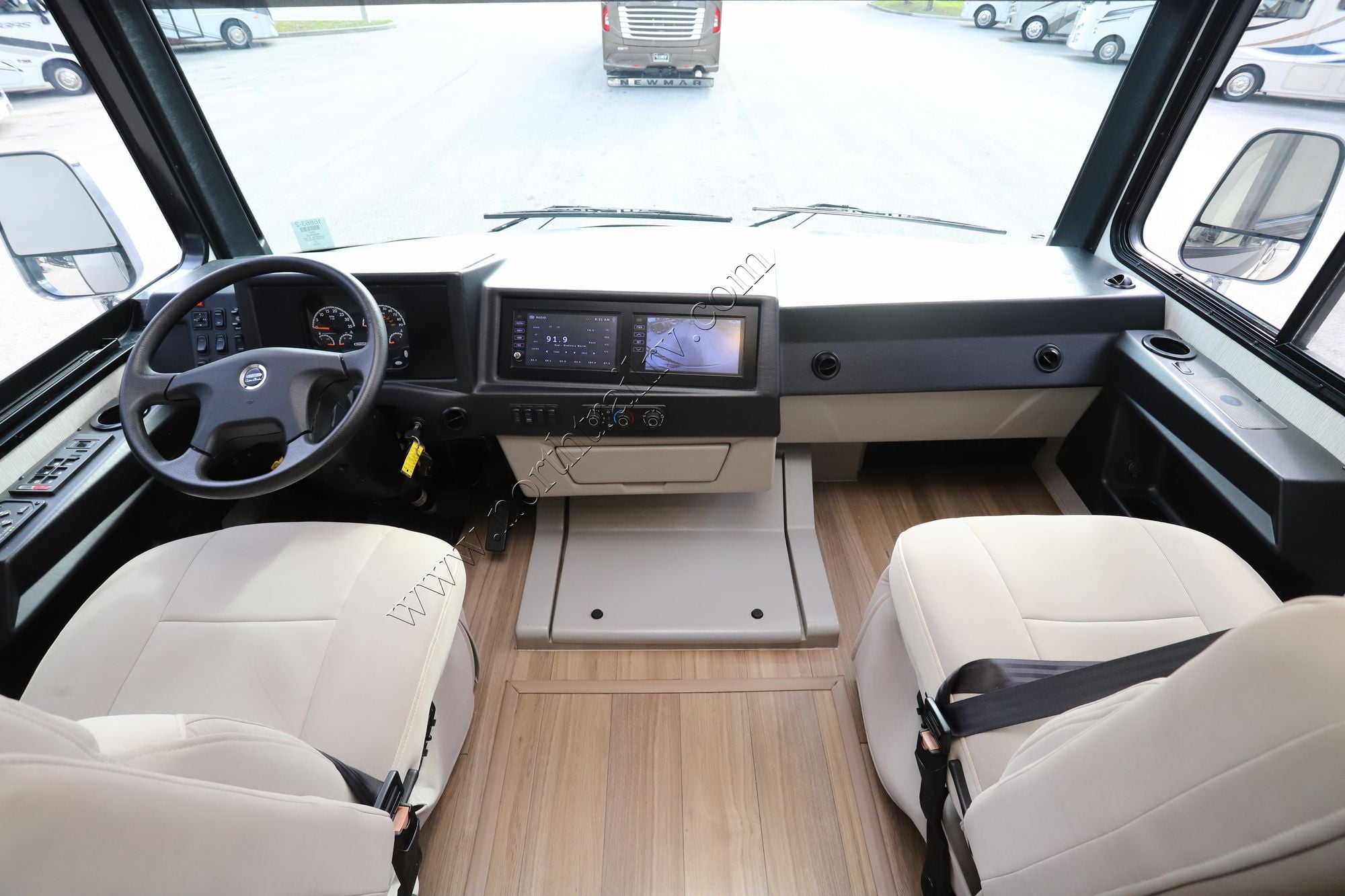 Used 2021 Newmar Canyon Star 3710 Class A  For Sale