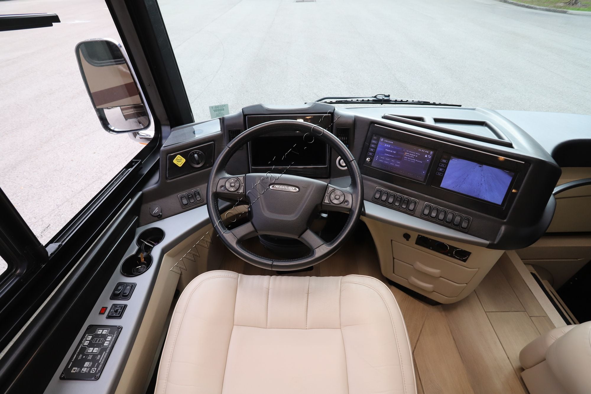 Used 2021 Newmar New Aire 3543 Class A  For Sale