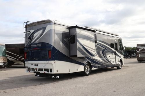 2021 Newmar Canyon Star 3710