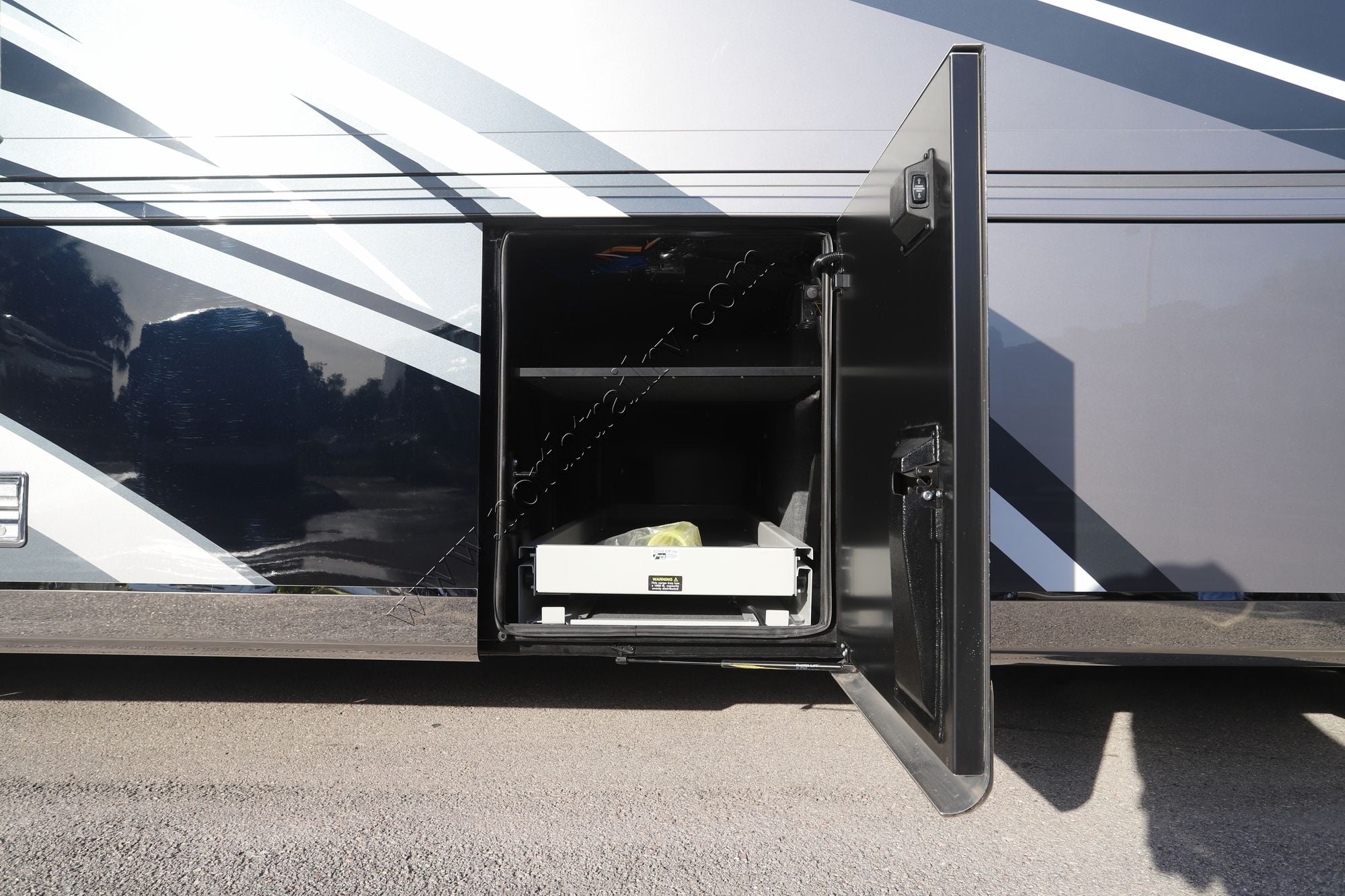 Used 2024 Newmar London Aire 4569 Class A  For Sale