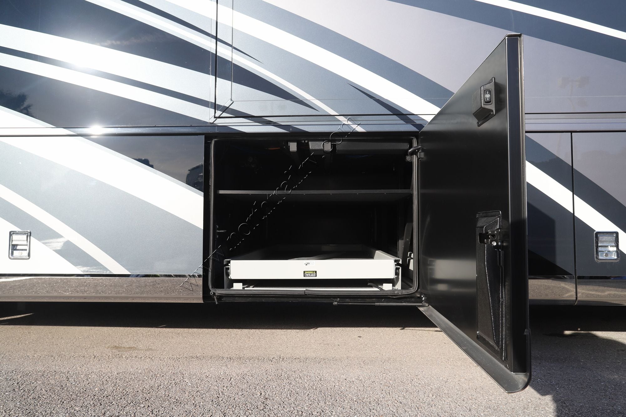 Used 2024 Newmar London Aire 4569 Class A  For Sale