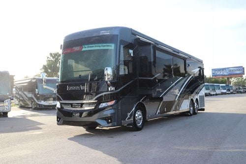 2024 Newmar London Aire 4569
