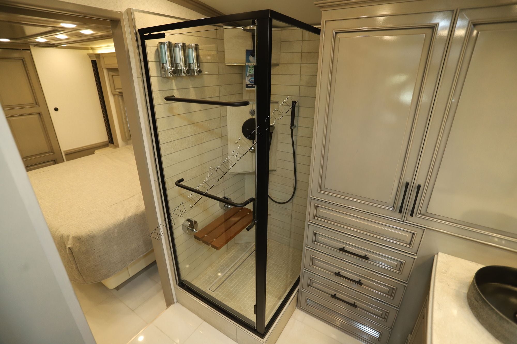 Used 2024 Newmar London Aire 4569 Class A  For Sale