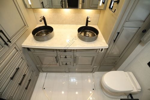 2024 Newmar London Aire 4569