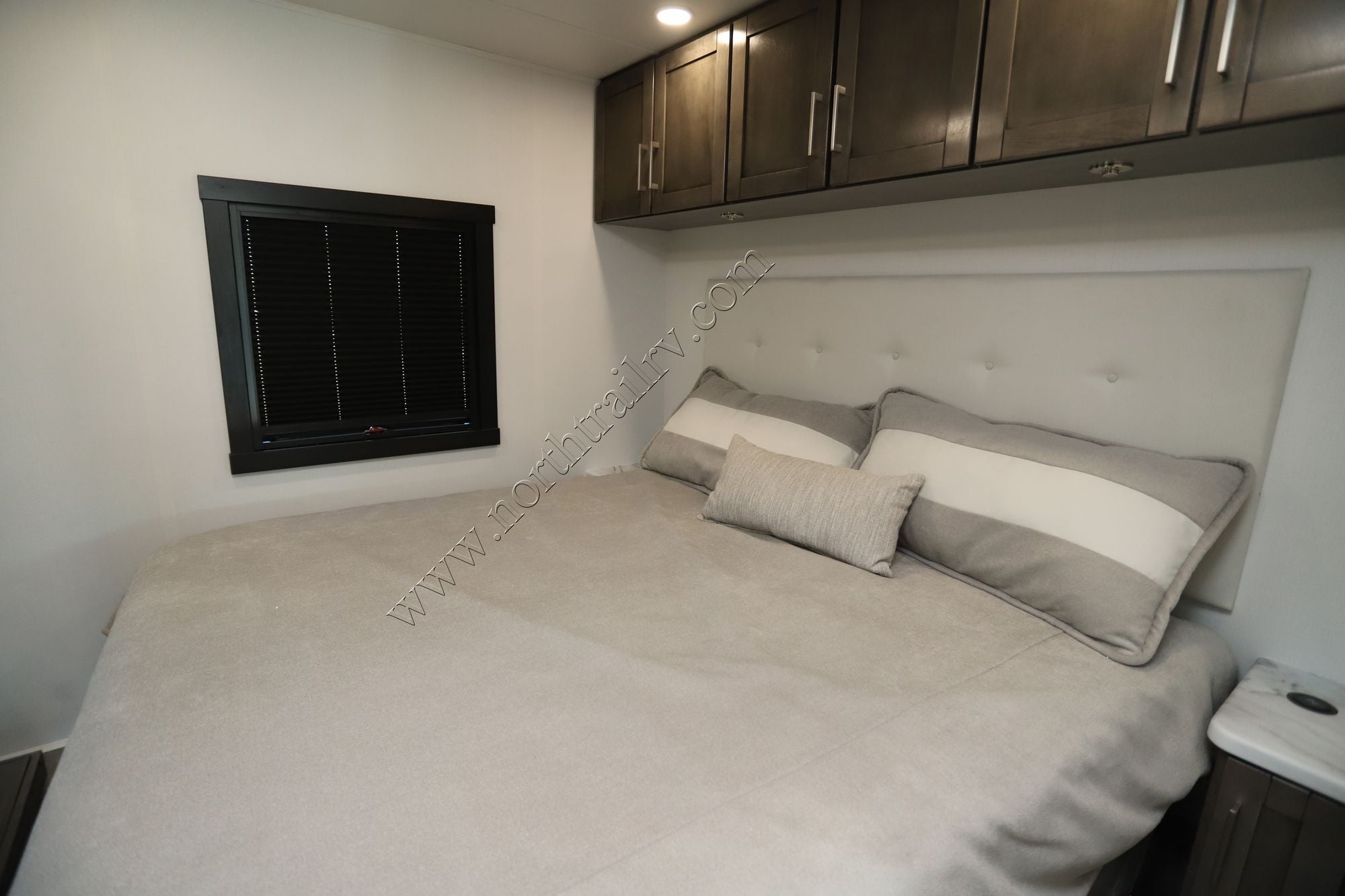 New 2026 Jayco Precept 34G Class A  For Sale