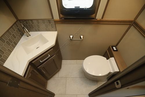 2026 Renegade Rv Classic 45CMR