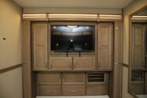 2026 Renegade Rv Classic 45CMR