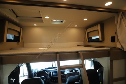 2026 Renegade Rv Classic 45CMR