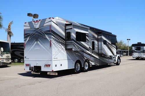 2026 Renegade Rv Classic 45CMR