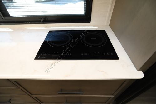 2026 Newmar Freedom Aire 2515