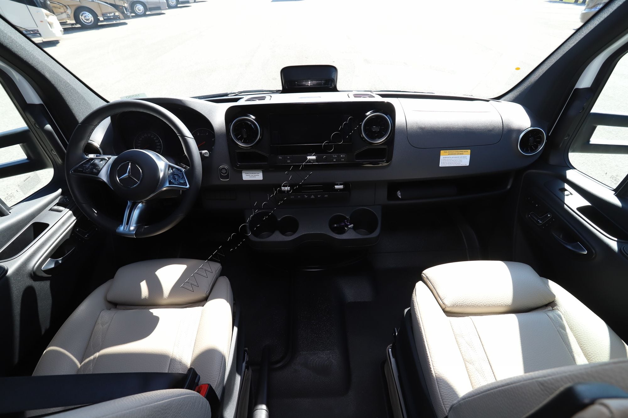 New 2026 Newmar Freedom Aire 2515 Class C  For Sale