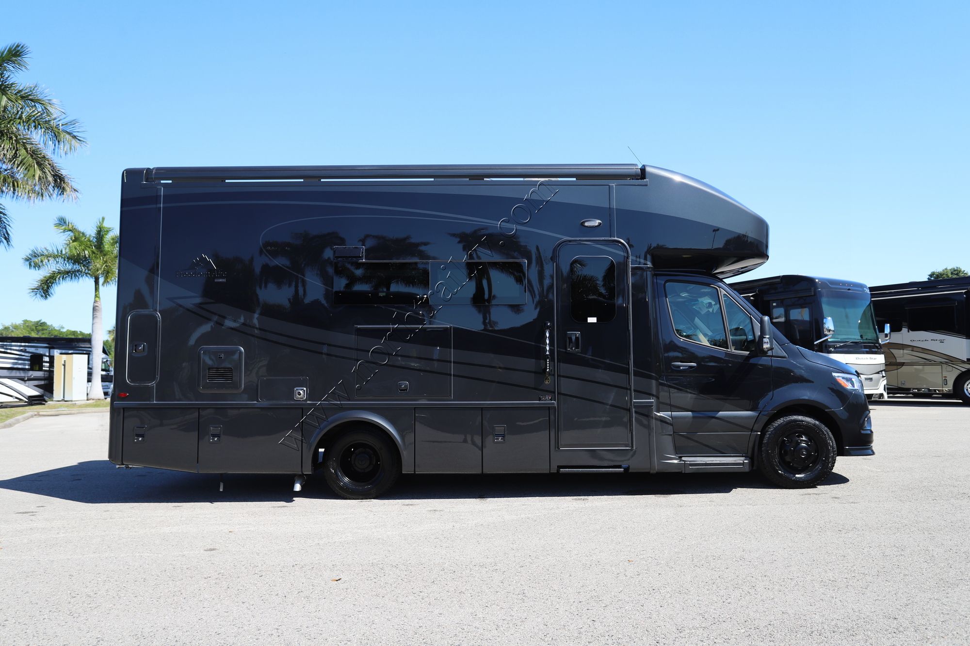 New 2026 Newmar Freedom Aire 2515 Class C  For Sale