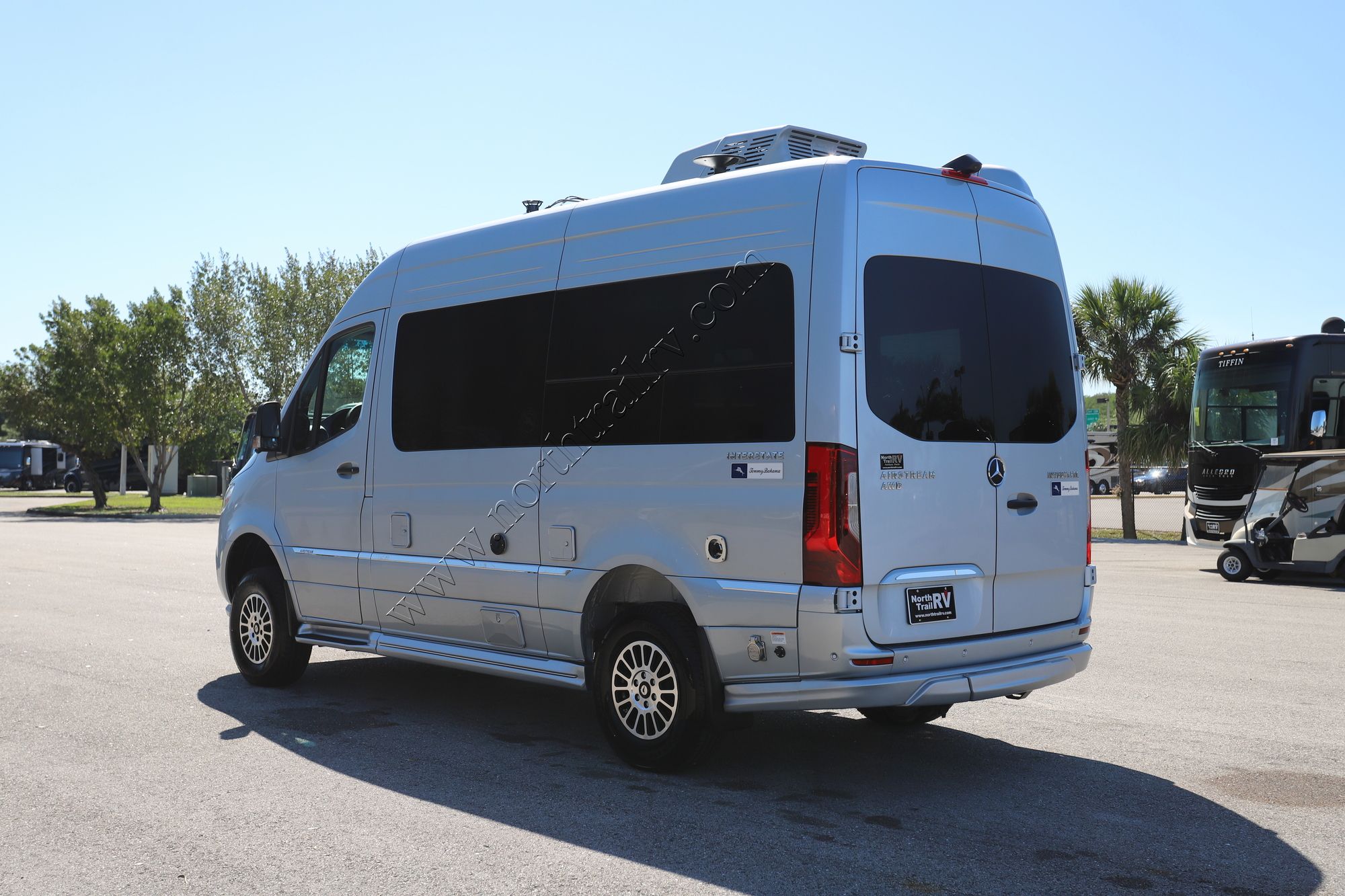 New 2026 Airstream Interstate 19 AP Tommy Bahama Class B  For Sale