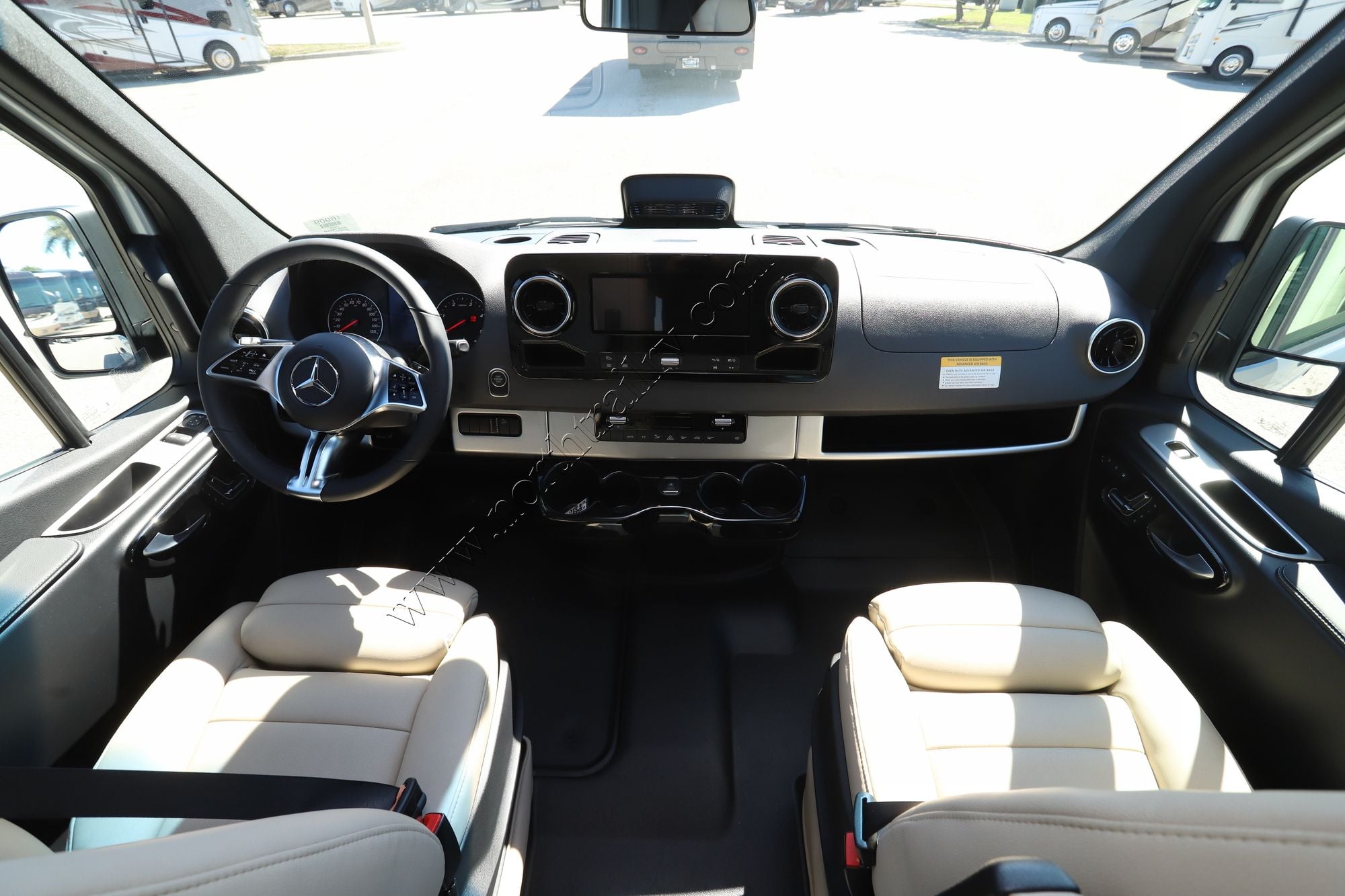 New 2026 Airstream Interstate 19 AP Tommy Bahama Class B  For Sale