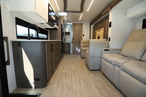 2026 Newmar Freedom Aire 2515