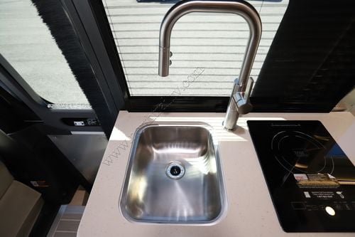 2026 Airstream Interstate 19 AP Tommy Bahama