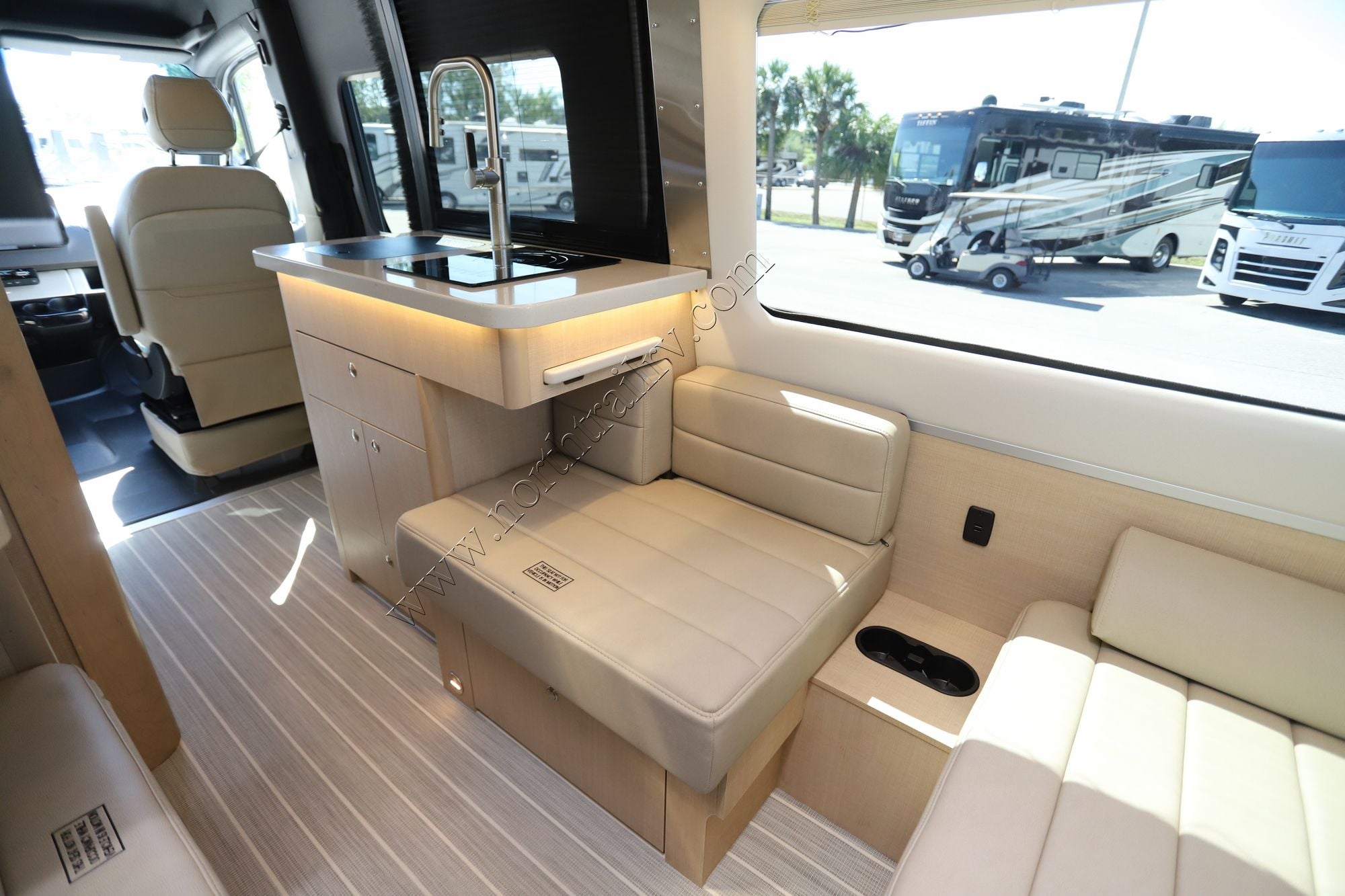 New 2026 Airstream Interstate 19 AP Tommy Bahama Class B  For Sale