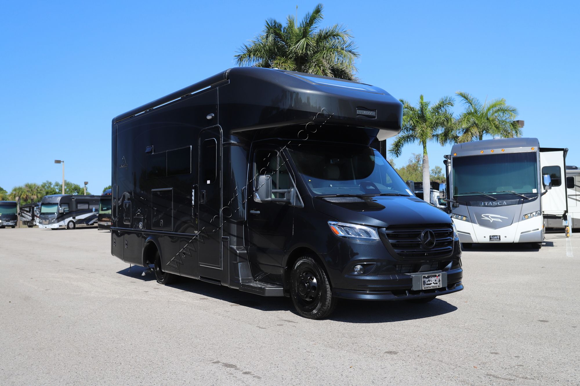 New 2026 Newmar Freedom Aire 2515 Class C  For Sale