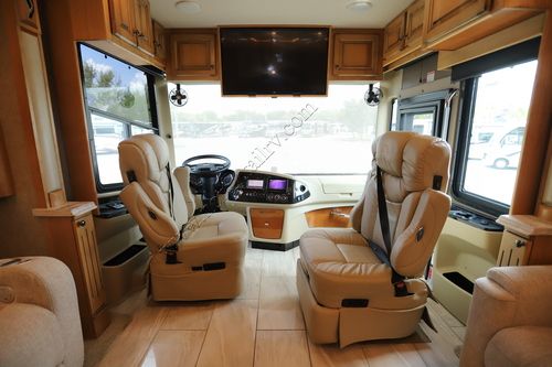 2019 Tiffin Motor Homes Phaeton 37BH