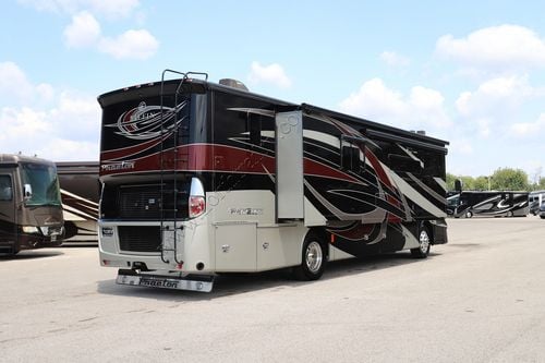 2019 Tiffin Motor Homes Phaeton 37BH
