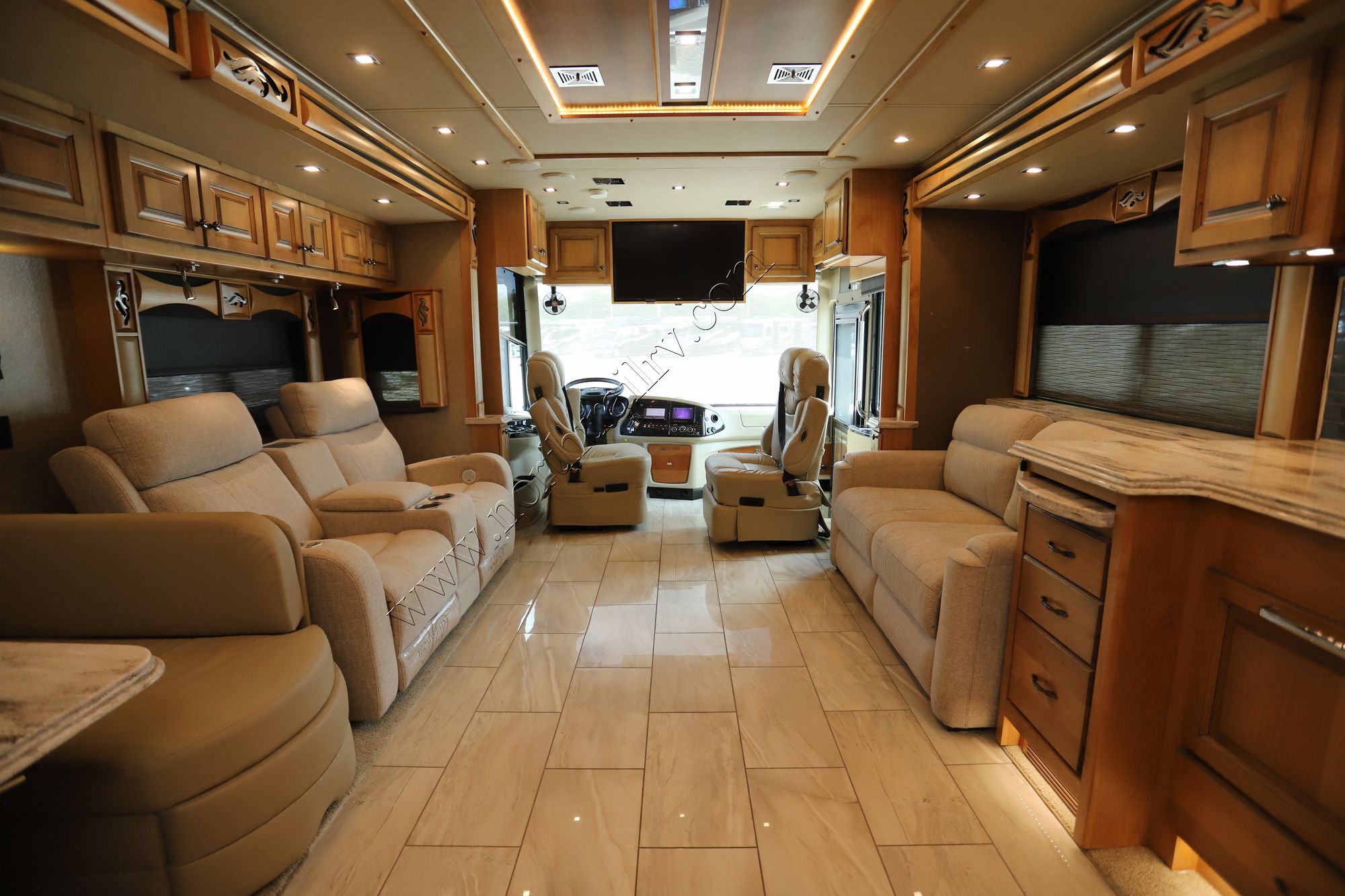 Used 2019 Tiffin Motor Homes Phaeton 37BH Class A  For Sale