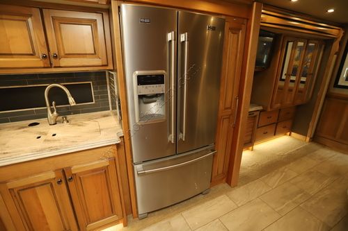 2019 Tiffin Motor Homes Phaeton 37BH