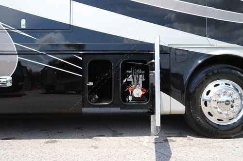 2019 Tiffin Motor Homes Phaeton 37BH