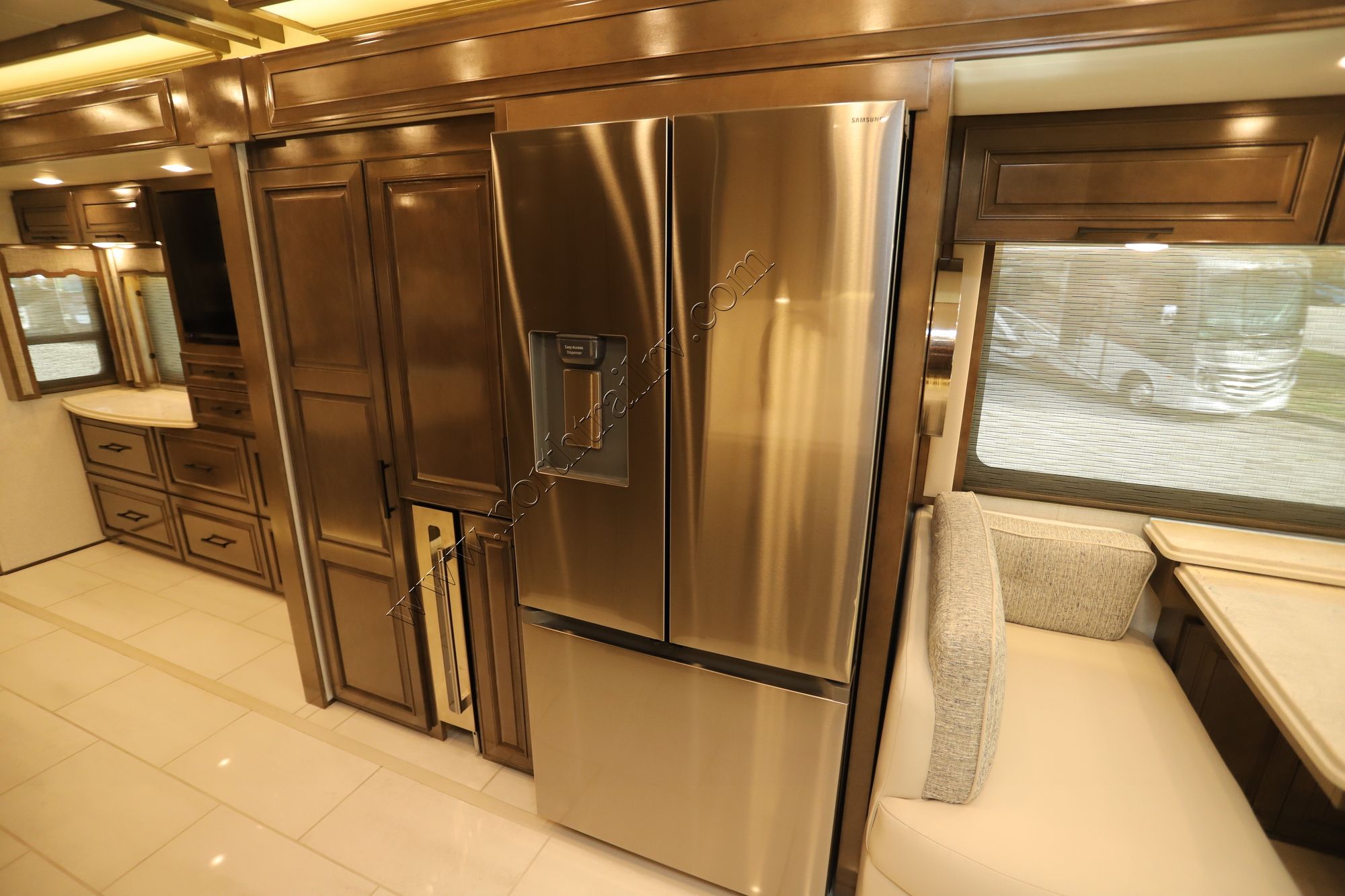 New 2027 Newmar London Aire 4569 Class A  For Sale