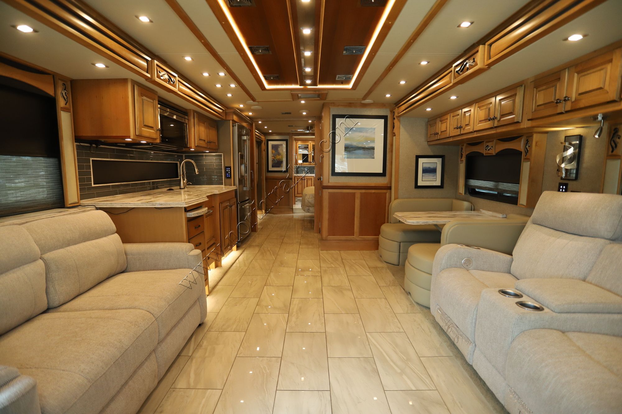 Used 2019 Tiffin Motor Homes Phaeton 37BH Class A  For Sale