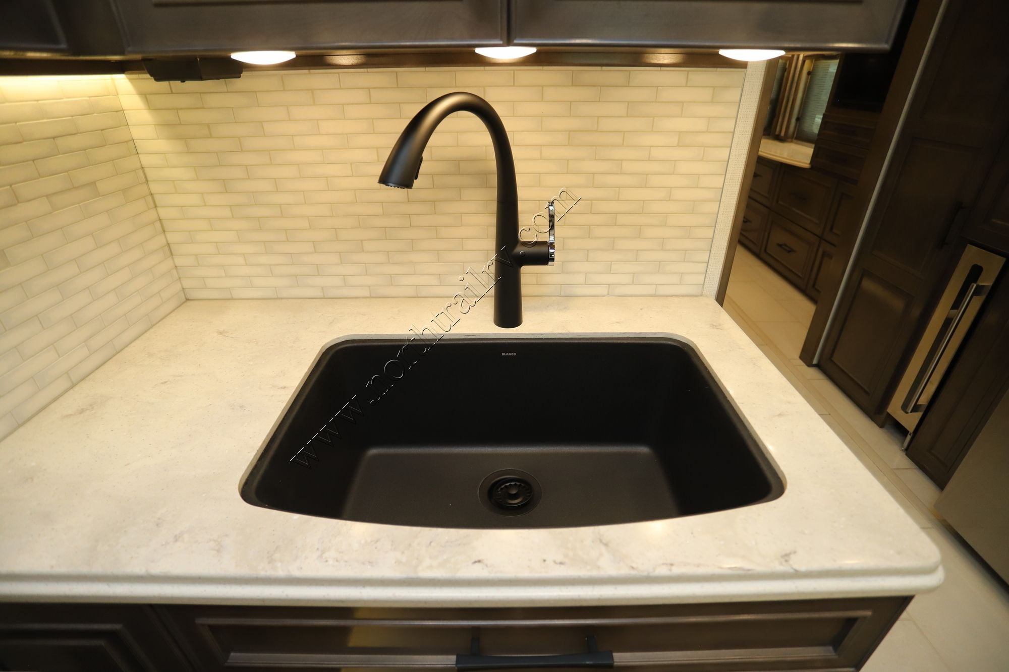 New 2027 Newmar London Aire 4569 Class A  For Sale