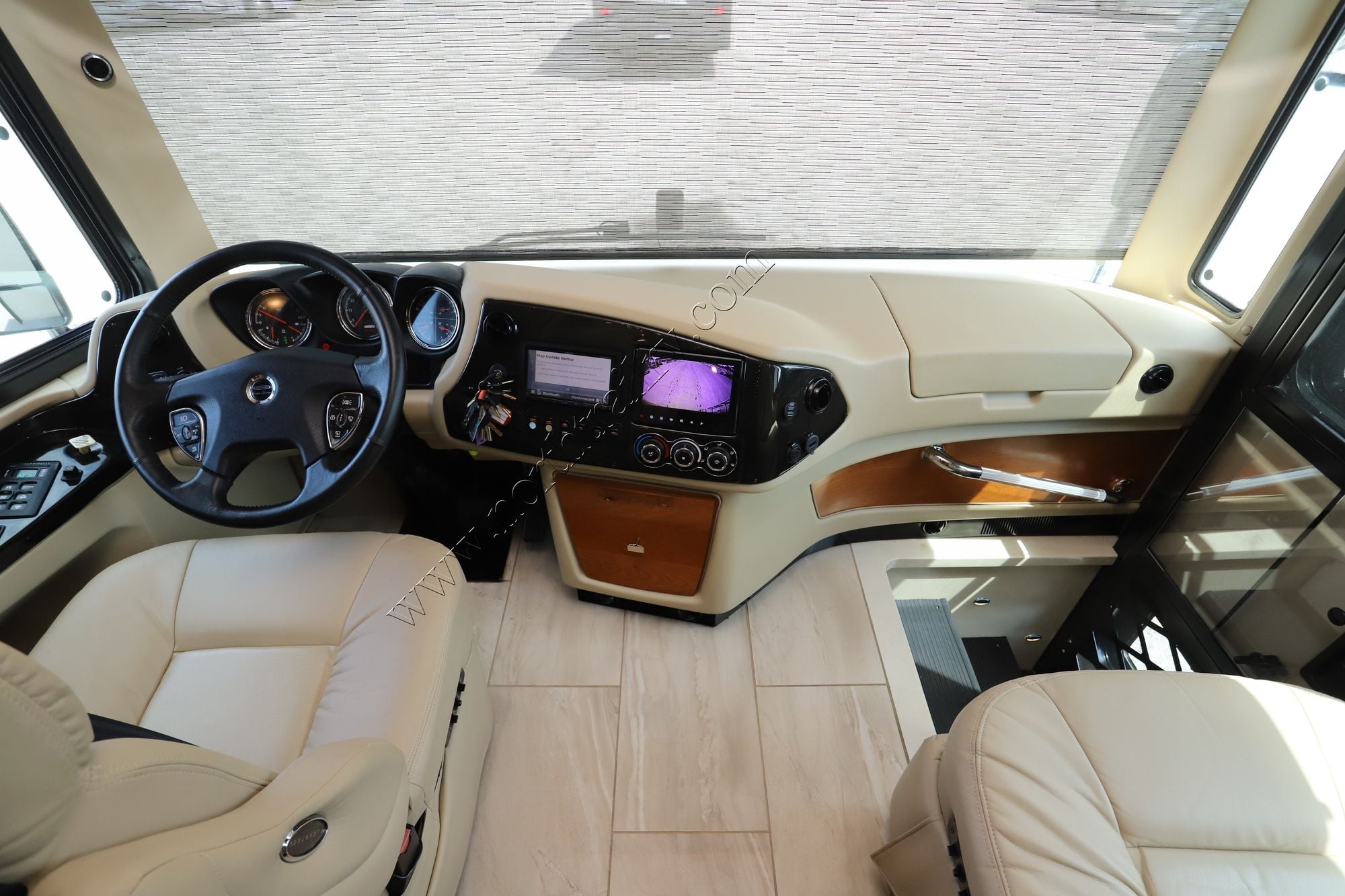 Used 2019 Tiffin Motor Homes Phaeton 37BH Class A  For Sale