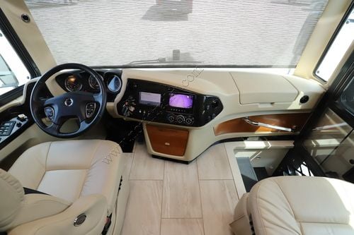 2019 Tiffin Motor Homes Phaeton 37BH