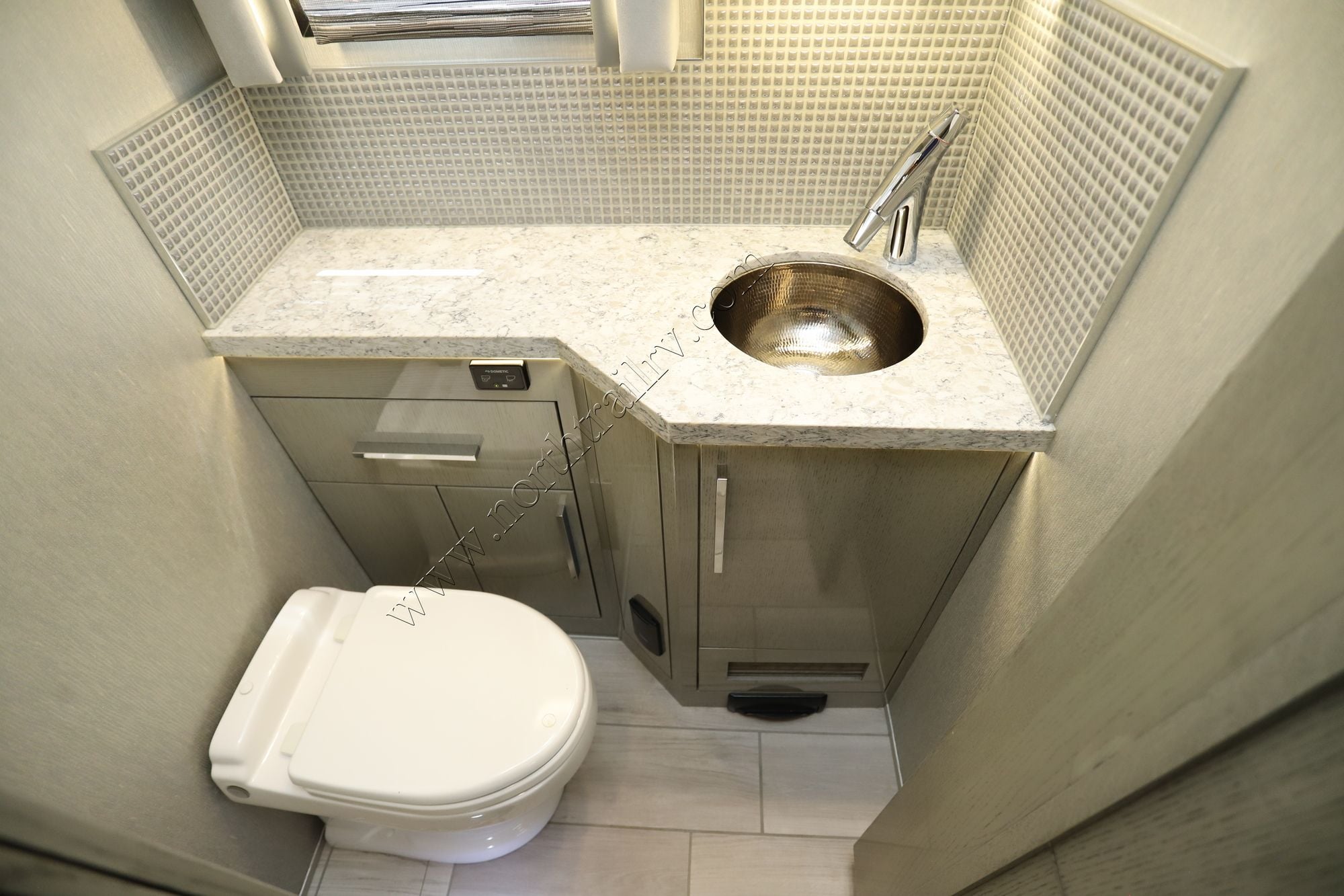 Used 2022 Newmar King Aire 4531 Class A  For Sale