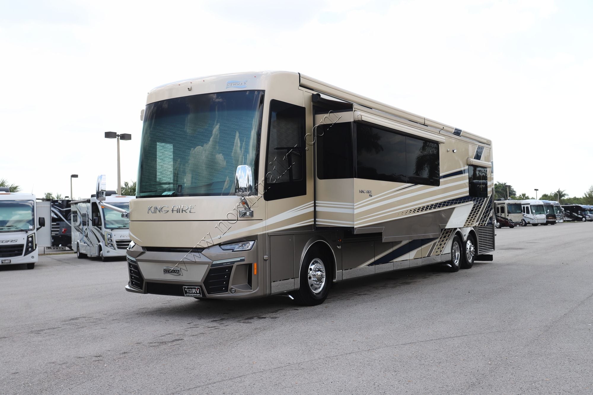 Used 2022 Newmar King Aire 4531 Class A  For Sale