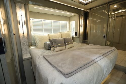 2022 Newmar King Aire 4531