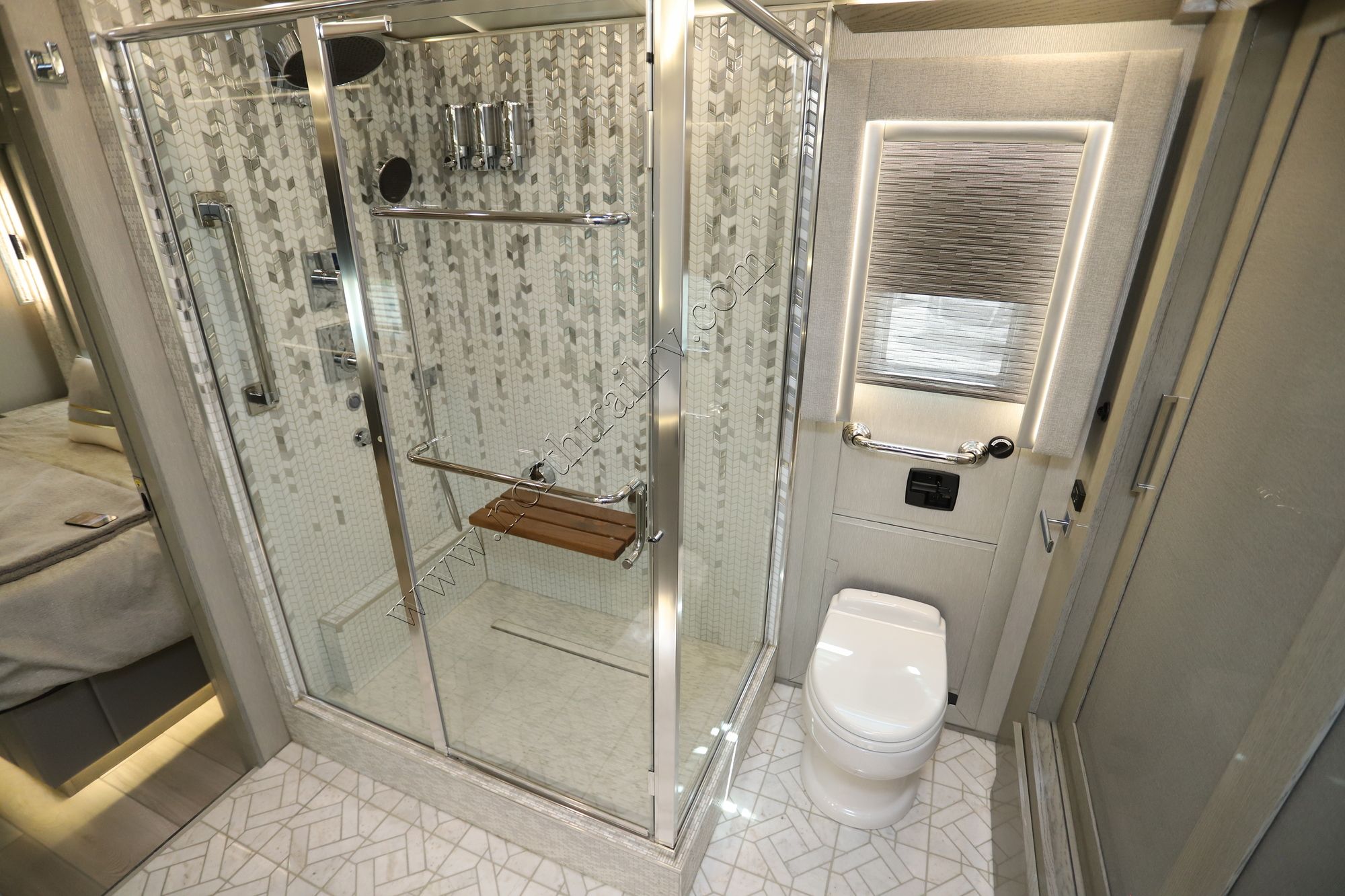 Used 2022 Newmar King Aire 4531 Class A  For Sale